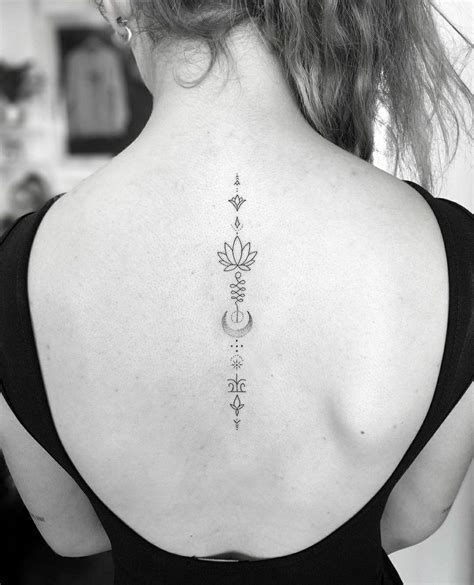 columna tatuajes espalda mujer|tatuajes de espaldas para mujer.